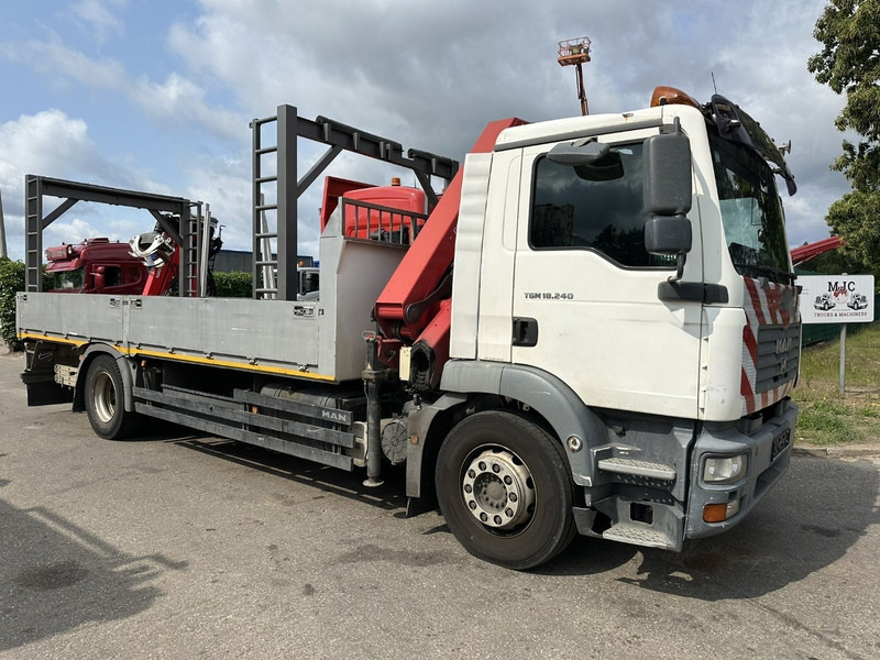 MAN TGM 18.240 4x2 + 2010 CRANE HMF 1420 K6 (17.5m! 6x) RADIO - PLATFORM 6m60 - MANUAL - EURO 3 - BE TRUCK - Camión caja abierta, Camión grúa: foto 1 MAN TGM 18.240 4x2 + 2010 CRANE HMF 1420 K6 (17.5m! 6x) RADIO - PLATFORM 6m60 - MANUAL - EURO 3 - BE TRUCK - Camión caja abierta, Camión grúa: foto 1