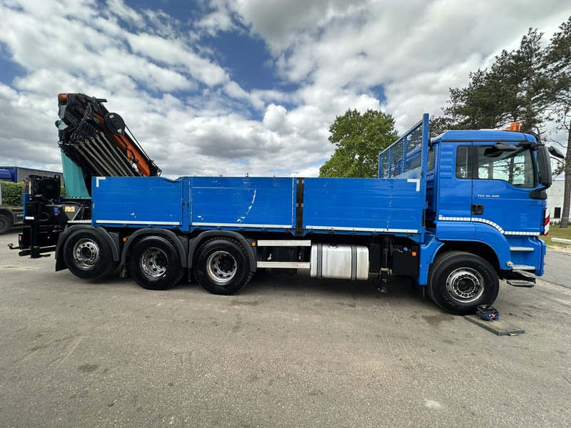 MAN TGS 35.400 8x4 TRIDEM + (32.5m) CRANE HMF 4720 K6 + JIB FJ1000 K4 - PLATFORM 6m - LIFT/STEERING - RADIO - 5E F - BE TRUCK - Camión grúa: foto 4 MAN TGS 35.400 8x4 TRIDEM + (32.5m) CRANE HMF 4720 K6 + JIB FJ1000 K4 - PLATFORM 6m - LIFT/STEERING - RADIO - 5E F - BE TRUCK - Camión grúa: foto 4