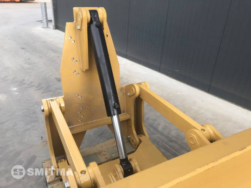 Cat 160K - Hoja de bulldozer para Maquinaria de construcción: foto 4 Cat 160K - Hoja de bulldozer para Maquinaria de construcción: foto 4