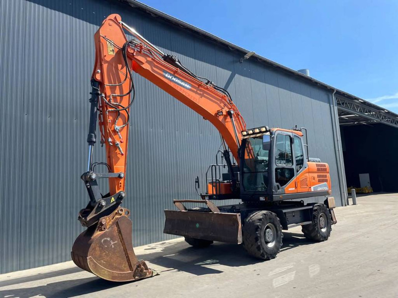 Excavadora de ruedas Doosan DX170W-5: foto 1