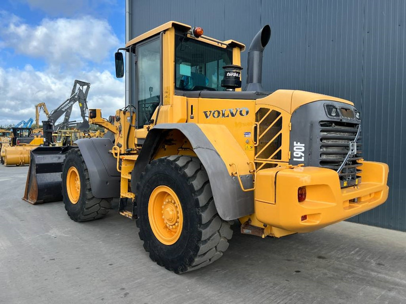 Volvo L90F - Cargadora de ruedas: foto 3 Volvo L90F - Cargadora de ruedas: foto 3
