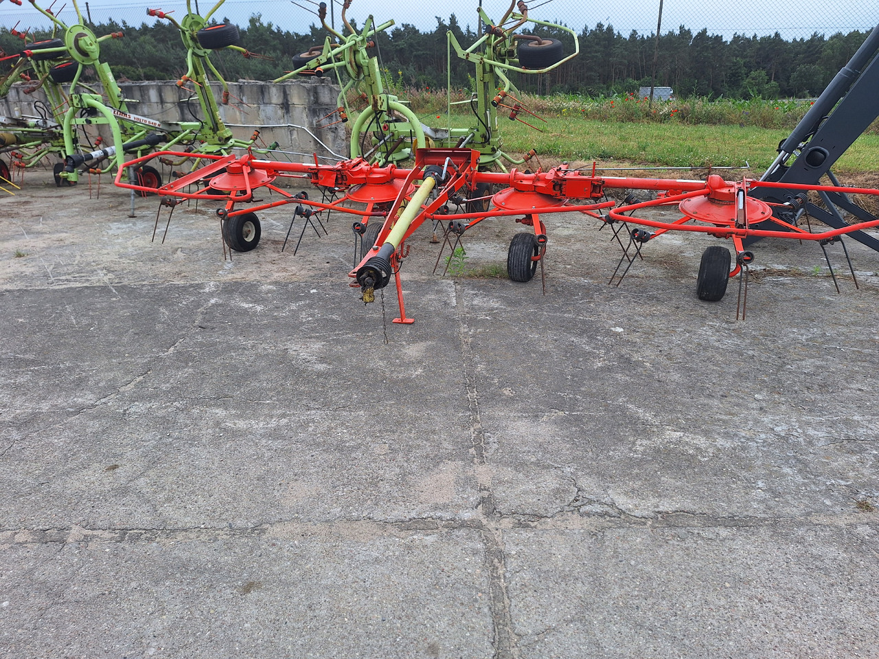 KUHN 5001T - Henificadora: foto 2 KUHN 5001T - Henificadora: foto 2