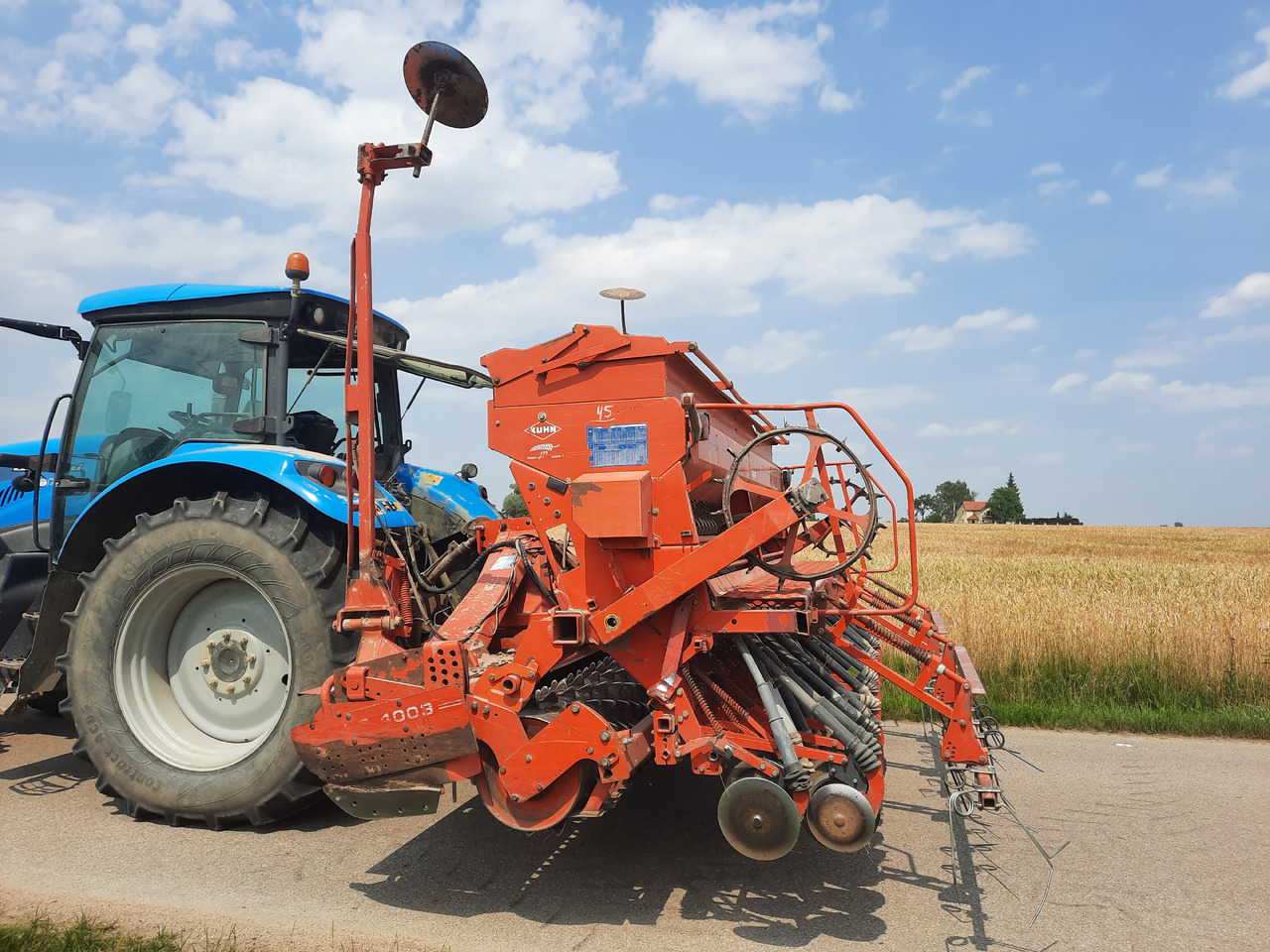 KUHN HR4003D INTEGRA 4000 - Combinado de siembra: foto 2 KUHN HR4003D INTEGRA 4000 - Combinado de siembra: foto 2