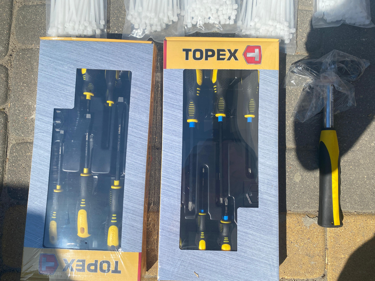 Neo Tools, Qtechnic narzedzia, klucze, opaski, młotek - Herramienta para vehículos: foto 2 Neo Tools, Qtechnic narzedzia, klucze, opaski, młotek - Herramienta para vehículos: foto 2