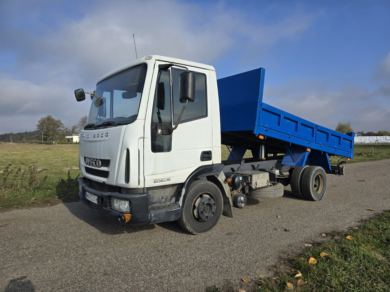 Iveco EUROCARGO 80EL16/ZS - Camión volquete: foto 1 Iveco EUROCARGO 80EL16/ZS - Camión volquete: foto 1