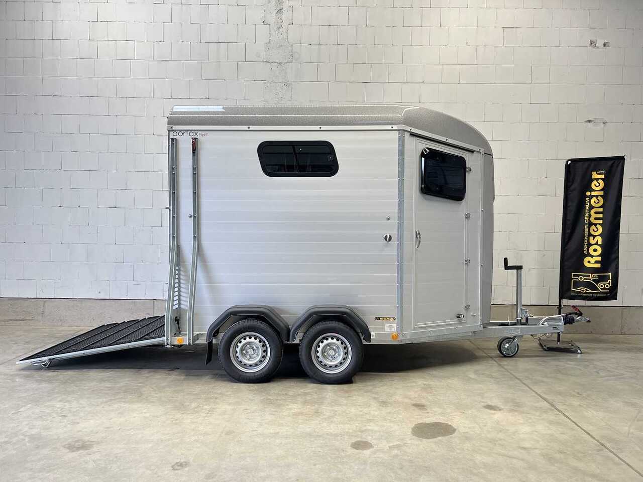 BOECKMANN Portax Esprit silv+bl Paket Pferdeanhänger - Remolque para caballos: foto 3 BOECKMANN Portax Esprit silv+bl Paket Pferdeanhänger - Remolque para caballos: foto 3