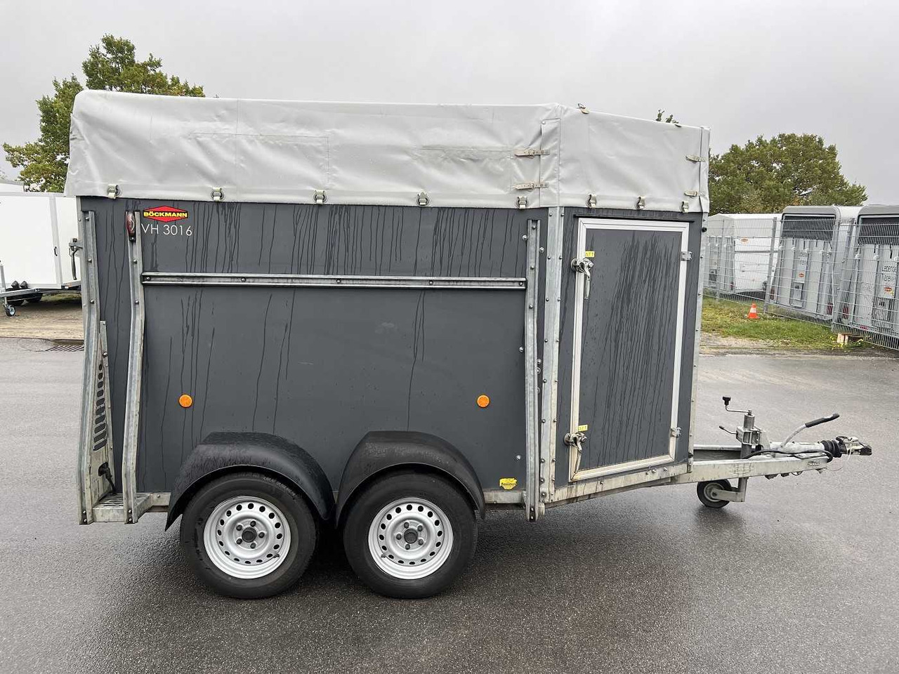 BOECKMANN VH 3016/24 Viehanhänger - Remolque transporte de ganado: foto 2 BOECKMANN VH 3016/24 Viehanhänger - Remolque transporte de ganado: foto 2