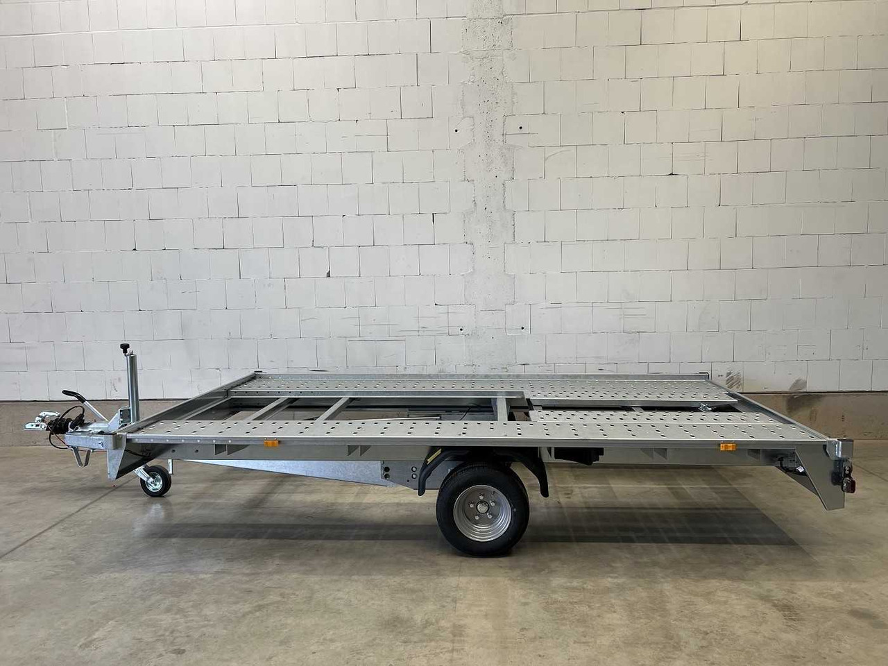 TPV HL-EBK 3520/15 Autotransporter - Remolque portavehículos: foto 5 TPV HL-EBK 3520/15 Autotransporter - Remolque portavehículos: foto 5