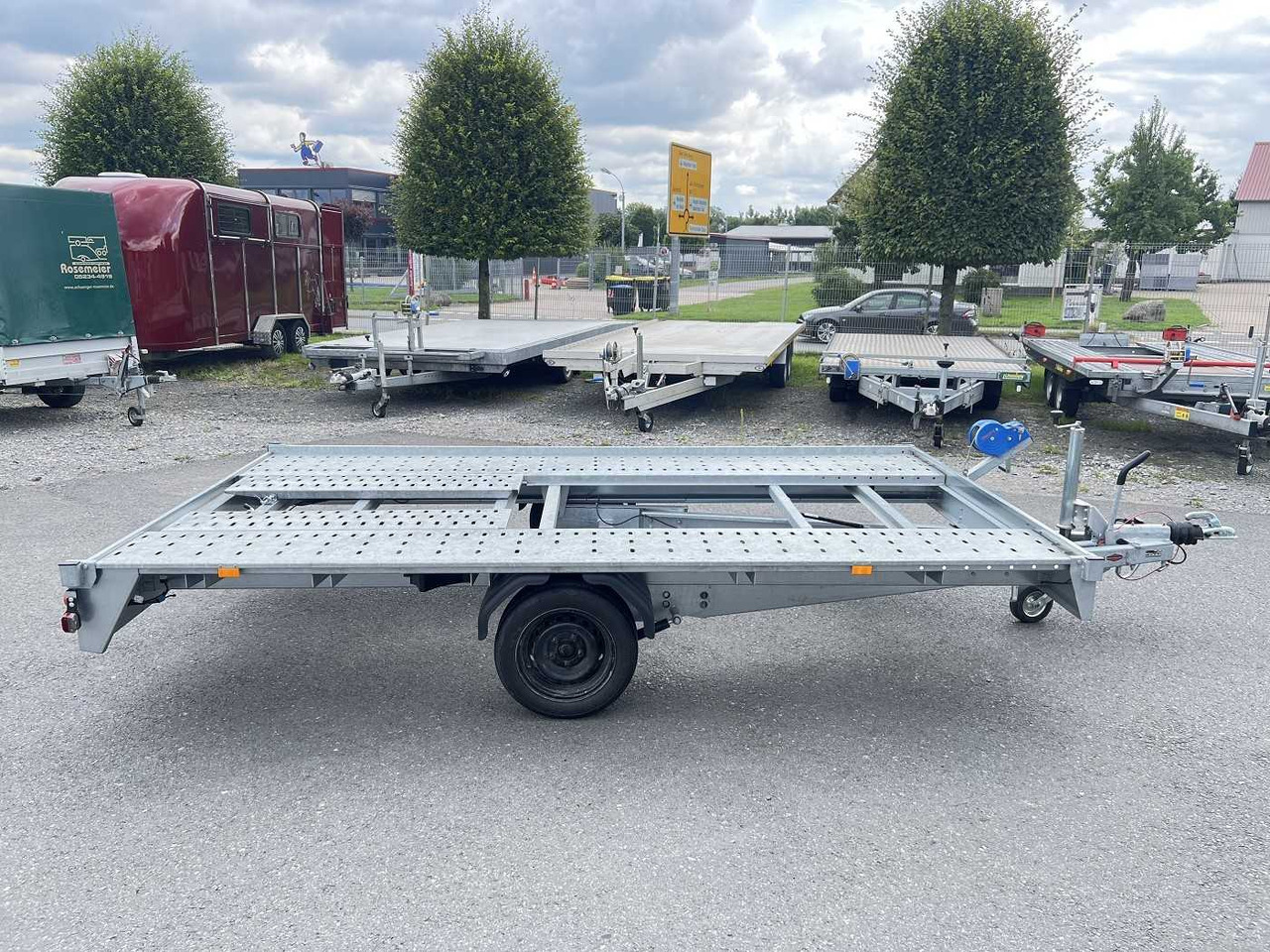TPV HL-EBK 3520/18 Autotransporter - Remolque portavehículos: foto 2 TPV HL-EBK 3520/18 Autotransporter - Remolque portavehículos: foto 2