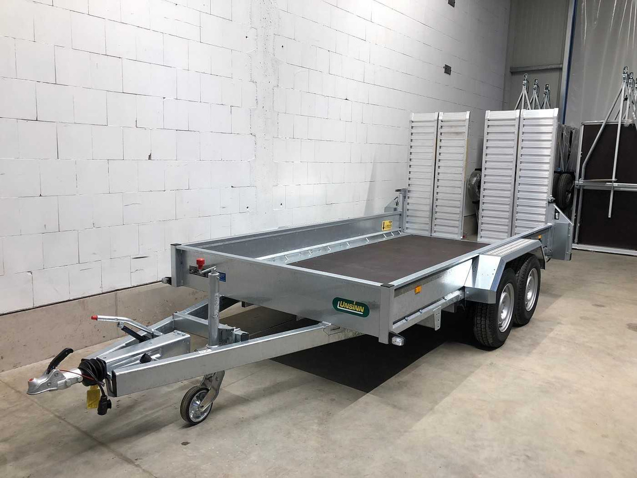 UNSINN UB 3618-35-14 Doppelrampe Maschinentransporter - Remolque porta maquinaria: foto 4 UNSINN UB 3618-35-14 Doppelrampe Maschinentransporter - Remolque porta maquinaria: foto 4