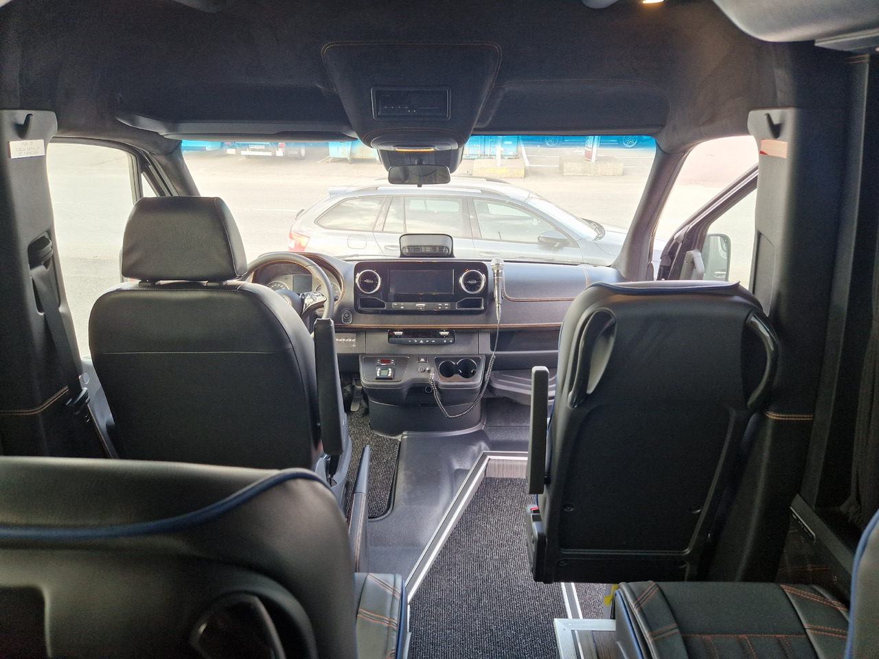 Minibús, Furgoneta de pasajeros nuevo MERCEDES-BENZ Sprinter 519 4x4 high and low drive: foto 14