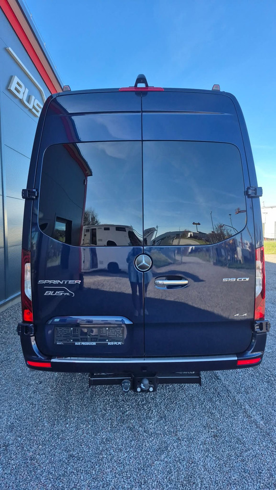 MERCEDES-BENZ Sprinter 519 4x4 high and low drive - Minibús, Furgoneta de pasajeros: foto 4 MERCEDES-BENZ Sprinter 519 4x4 high and low drive - Minibús, Furgoneta de pasajeros: foto 4