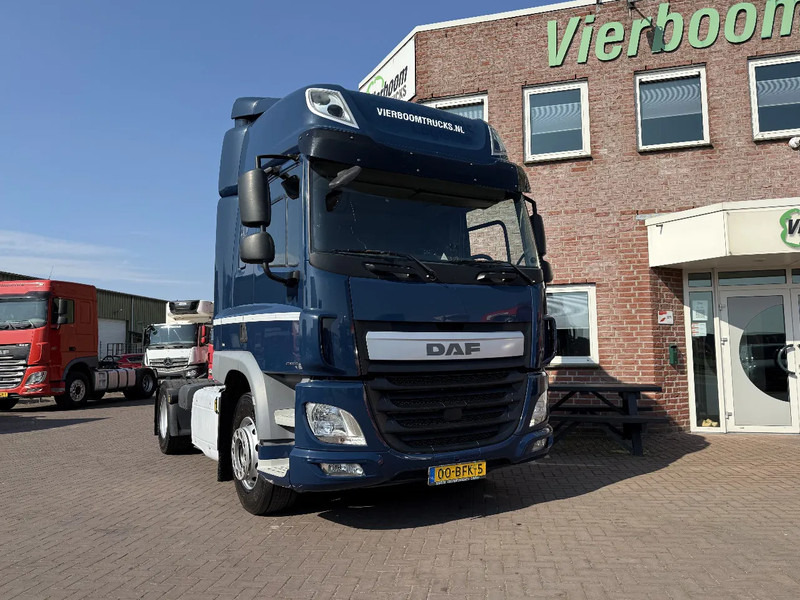 DAF CF 400 CF400 4x2 Skylights / 676tkm / apk-tuv 01-2026 / Holland truck - Cabeza tractora: foto 1 DAF CF 400 CF400 4x2 Skylights / 676tkm / apk-tuv 01-2026 / Holland truck - Cabeza tractora: foto 1