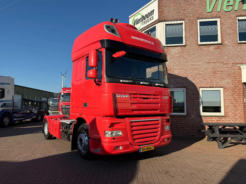DAF XF 105.460 XF105-460 4X2 SUPERSPCECAB RETARDER - Cabeza tractora: foto 1 DAF XF 105.460 XF105-460 4X2 SUPERSPCECAB RETARDER - Cabeza tractora: foto 1