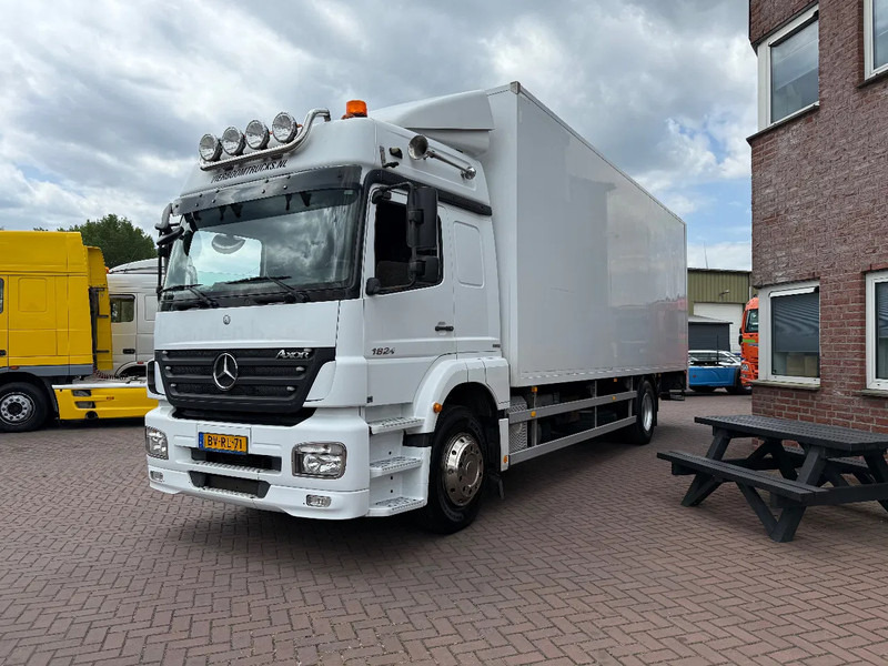 Mercedes-Benz Axor 1824 Axor 1824L mit 7.70m Koffer und Ladebordwand - Camión caja cerrada: foto 3 Mercedes-Benz Axor 1824 Axor 1824L mit 7.70m Koffer und Ladebordwand - Camión caja cerrada: foto 3