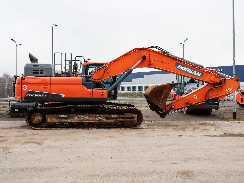 DOOSAN DX300LC-5 - Excavadora de cadenas: foto 5 DOOSAN DX300LC-5 - Excavadora de cadenas: foto 5