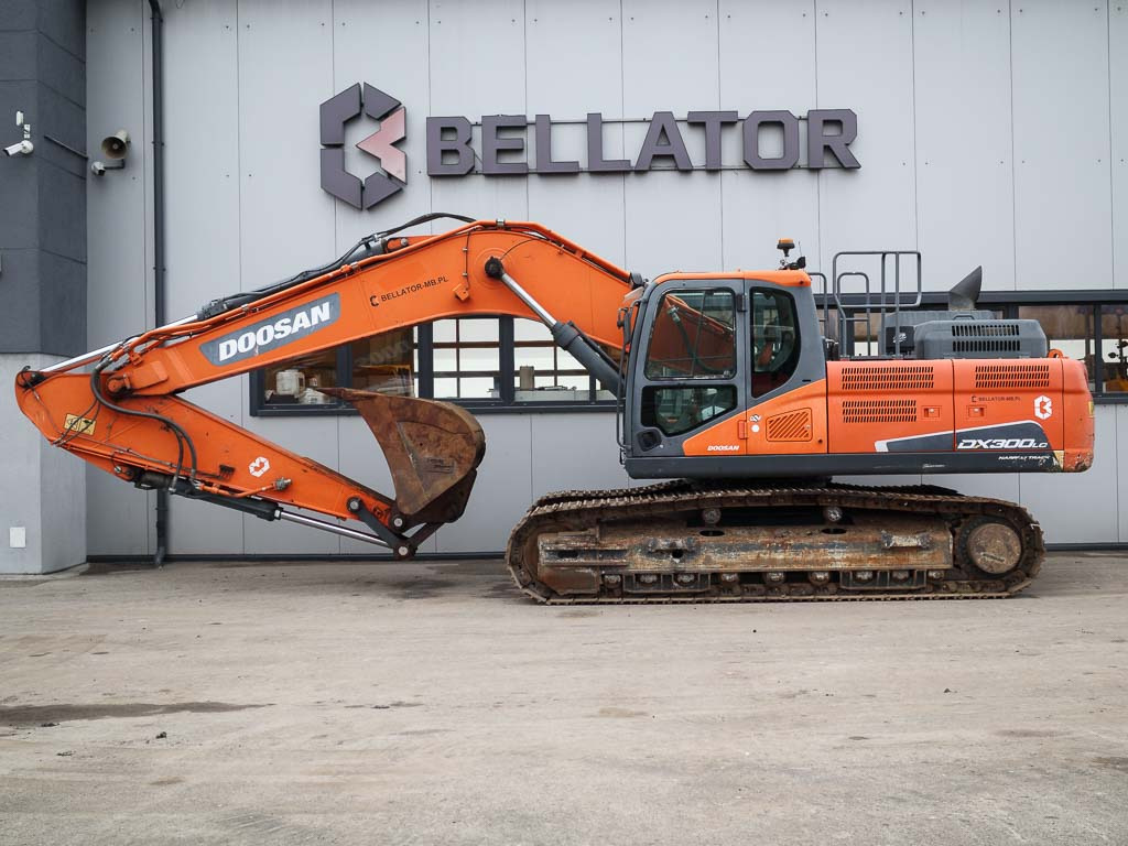 DOOSAN DX300LC-5 - Excavadora de cadenas: foto 1 DOOSAN DX300LC-5 - Excavadora de cadenas: foto 1