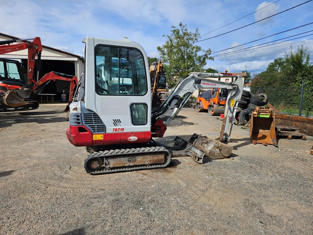 TAKEUCHI TB 219 - Miniexcavadora: foto 5 TAKEUCHI TB 219 - Miniexcavadora: foto 5