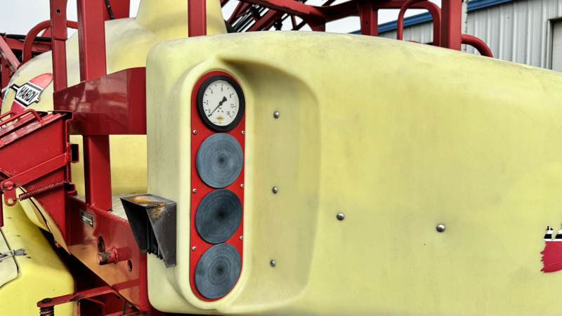 Hardi Commander 2800 Plus 24m - Pulverizador: foto 5 Hardi Commander 2800 Plus 24m - Pulverizador: foto 5