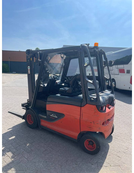 Linde E 30 - Carretilla elevadora eléctrica: foto 1 Linde E 30 - Carretilla elevadora eléctrica: foto 1