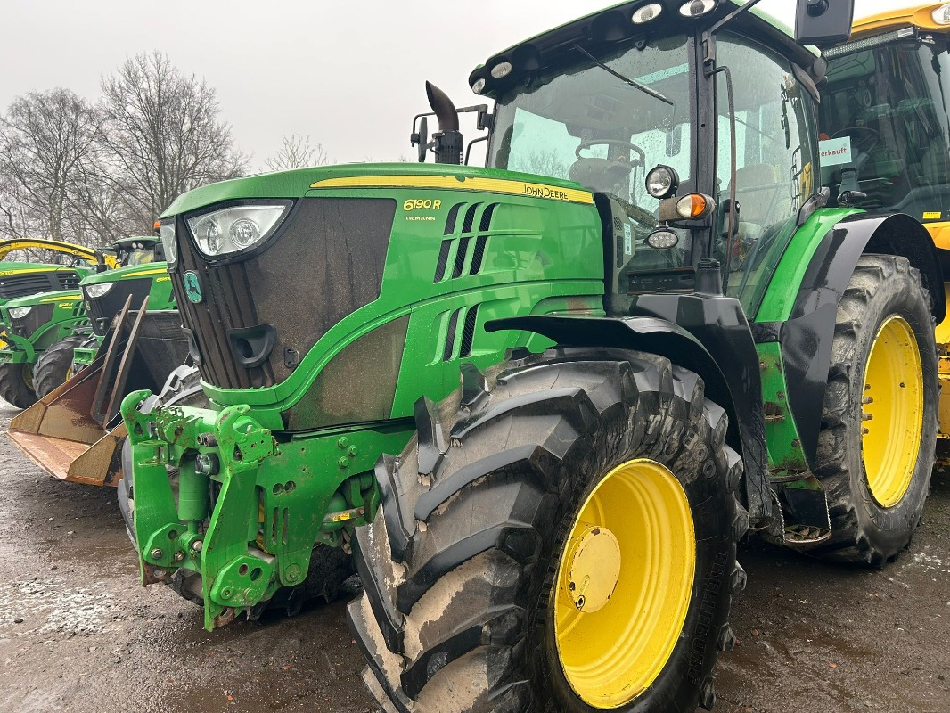 John Deere 6190R - Tractor: foto 1 John Deere 6190R - Tractor: foto 1