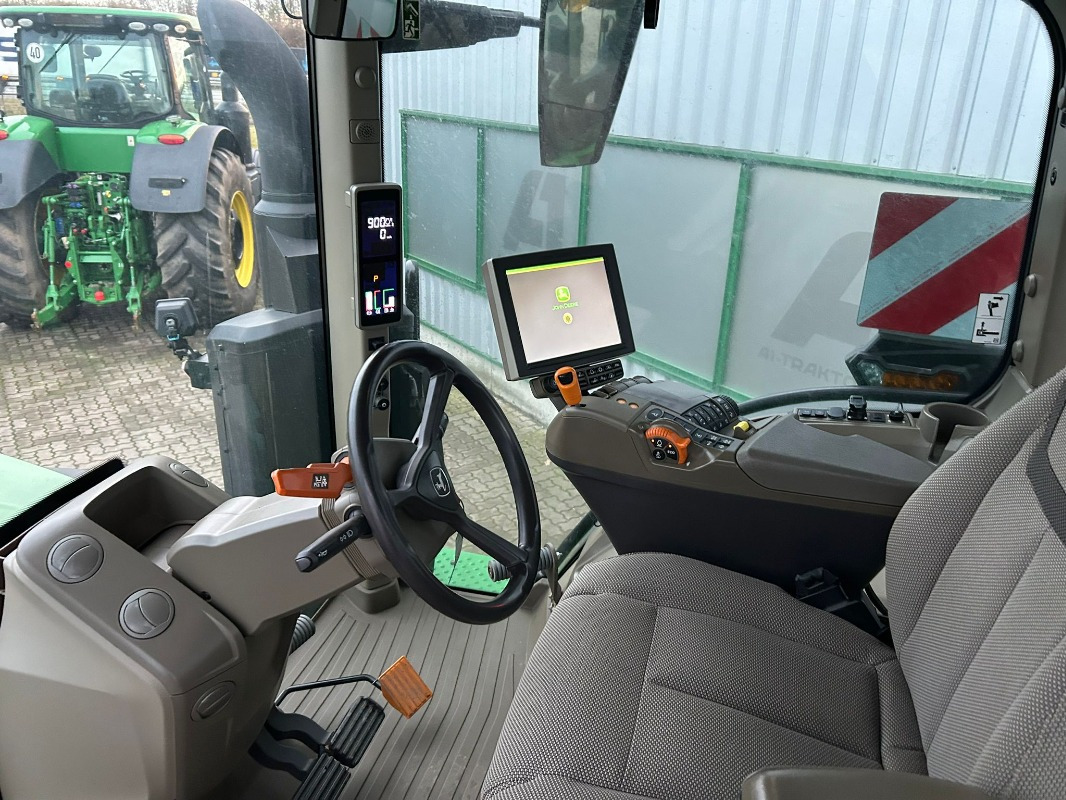 John Deere 7R 330 e23 - Tractor: foto 5 John Deere 7R 330 e23 - Tractor: foto 5