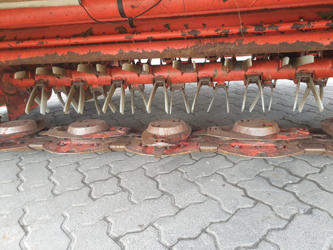 Kuhn FC 283 G-II FF LIFTCONTROL - Segadora: foto 5 Kuhn FC 283 G-II FF LIFTCONTROL - Segadora: foto 5