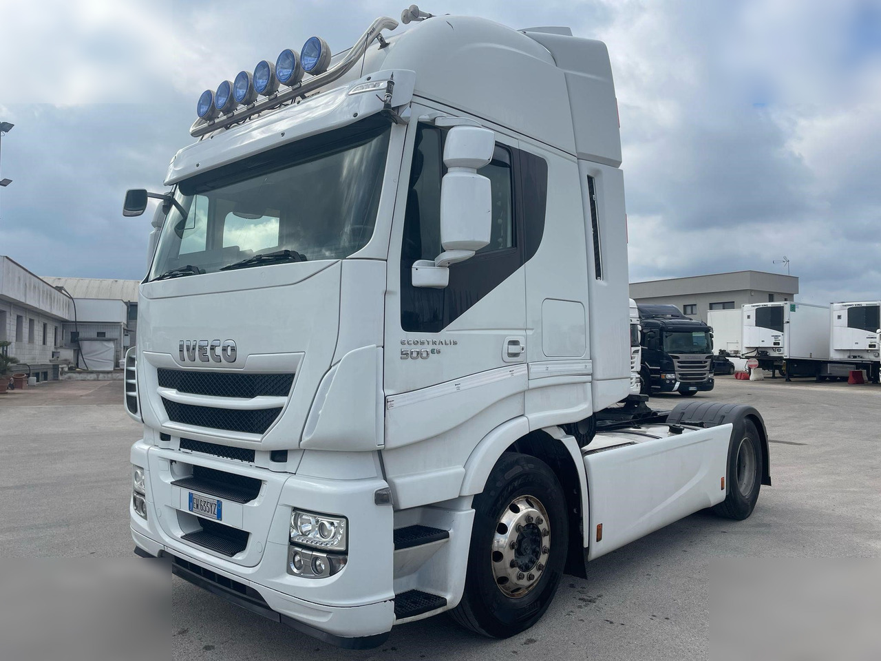 IVECO STRALIS 500 - Cabeza tractora: foto 2 IVECO STRALIS 500 - Cabeza tractora: foto 2