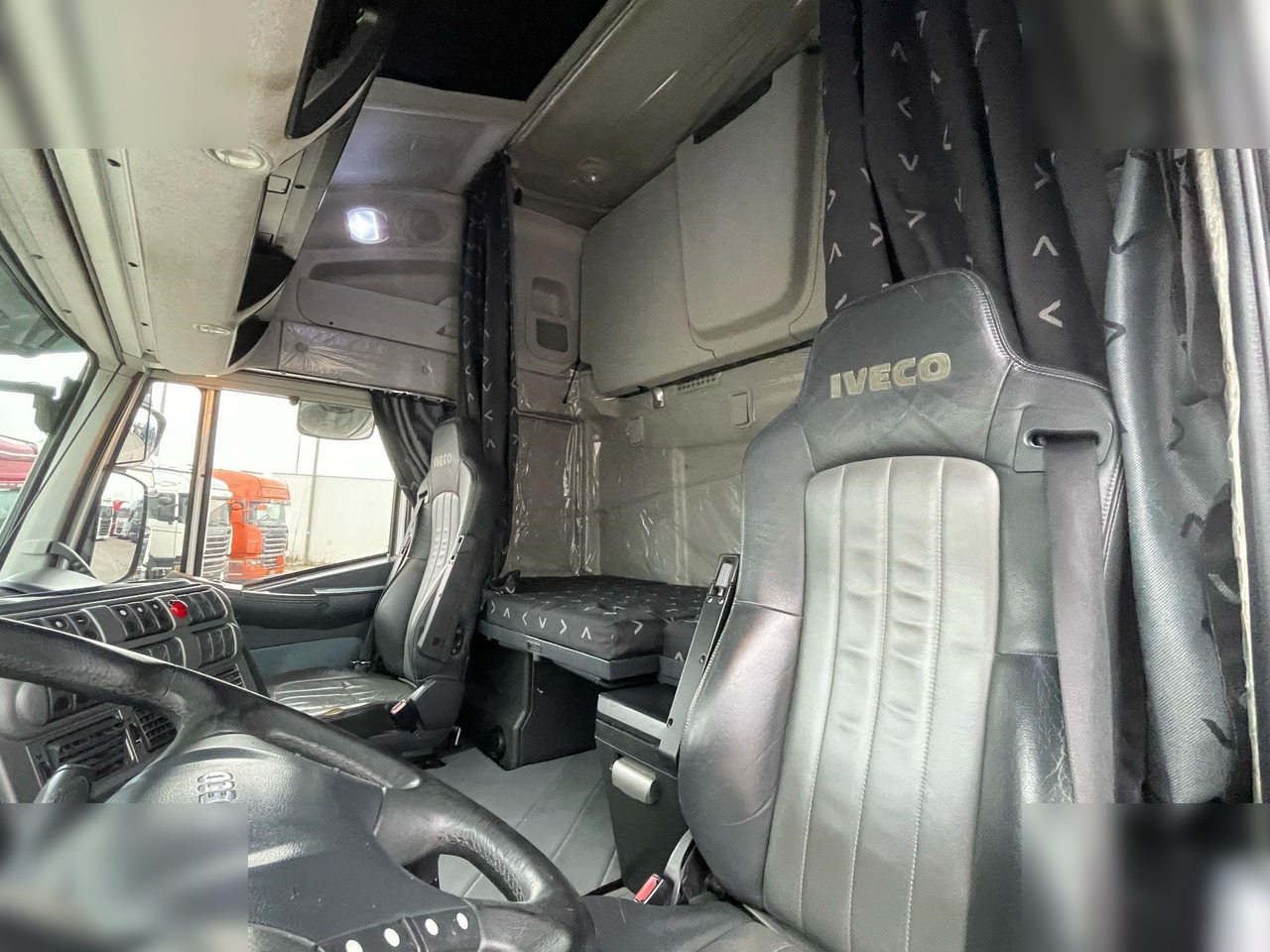 IVECO STRALIS 500 - Cabeza tractora: foto 5 IVECO STRALIS 500 - Cabeza tractora: foto 5
