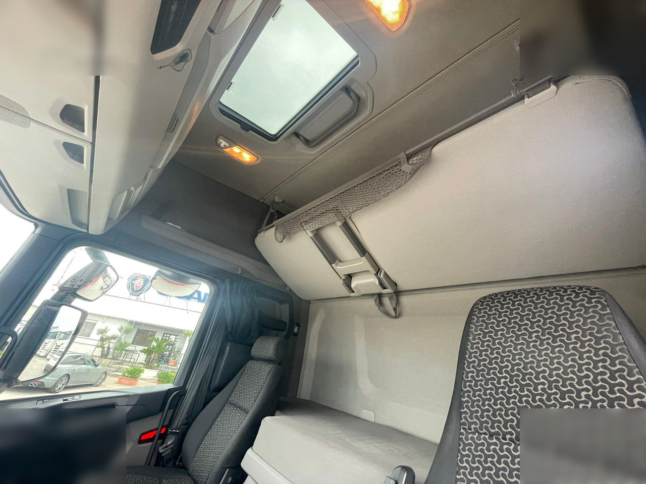 Camión lona SCANIA R450: foto 7