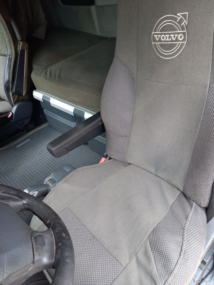 Cabeza tractora VOLVO FH 16, 6x4, 700, HÜDRAULIKA: foto 31