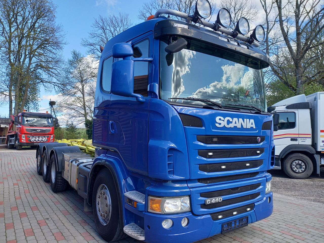 SCANIA G440, 8x4, GROSS WEIGHT 36000 KG. - Camión multibasculante: foto 4 SCANIA G440, 8x4, GROSS WEIGHT 36000 KG. - Camión multibasculante: foto 4