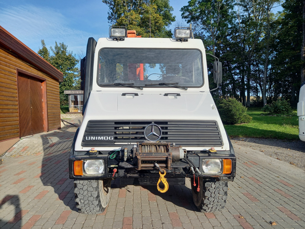 UNIMOG U100L - Camión grúa: foto 4 UNIMOG U100L - Camión grúa: foto 4