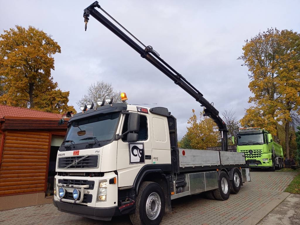 Volvo FM 300, 6x2, HIAB CRANE - Camión grúa: foto 1 Volvo FM 300, 6x2, HIAB CRANE - Camión grúa: foto 1