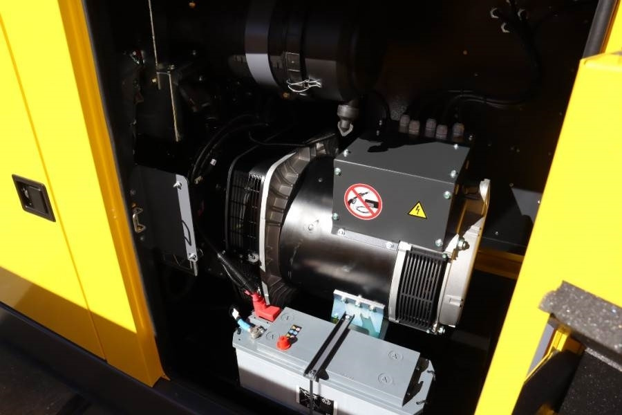 Generador industriale Atlas Copco QES 105 JD ST3 Valid inspection, *Guarantee! Diese: foto 17