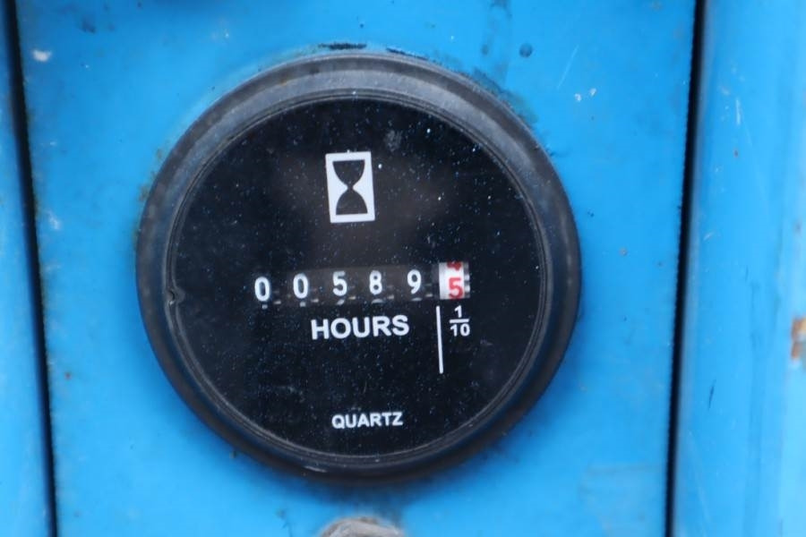 Genie GS2632 Electric, Working Height 10m, 227kg Capacit - Plataforma de tijeras: foto 4 Genie GS2632 Electric, Working Height 10m, 227kg Capacit - Plataforma de tijeras: foto 4