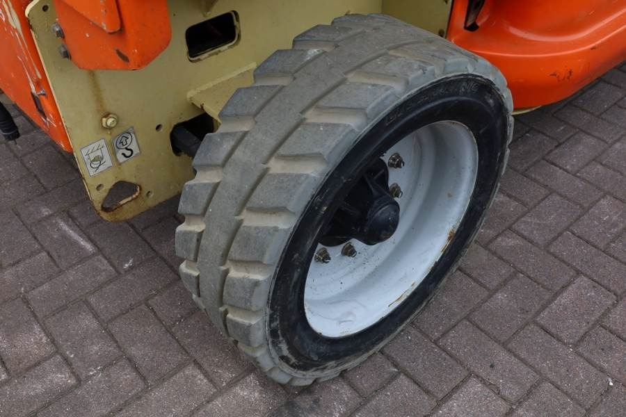 Plataforma de tijeras JLG M4069 Hybrid, 14.2m Working Height, 360kg Capacity: foto 15