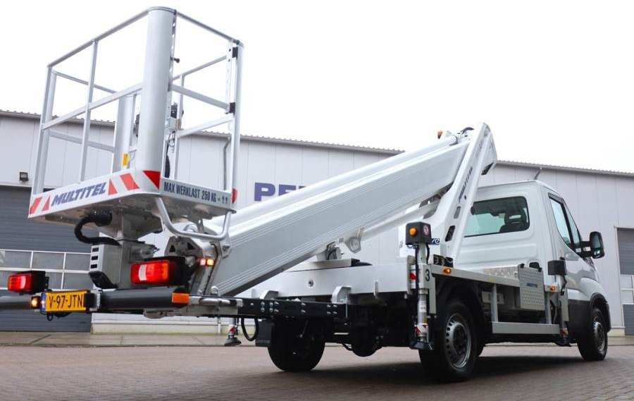 Multitel MTE270 Valid inspection, *Guarantee! Driving Licen  - Camión con plataforma elevadora: foto 2 Multitel MTE270 Valid inspection, *Guarantee! Driving Licen  - Camión con plataforma elevadora: foto 2