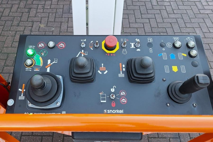 Snorkel 460SJ Valid Inspection, *Guarantee! CE, Diesel, 4x  - Plataforma telescopica: foto 5 Snorkel 460SJ Valid Inspection, *Guarantee! CE, Diesel, 4x  - Plataforma telescopica: foto 5