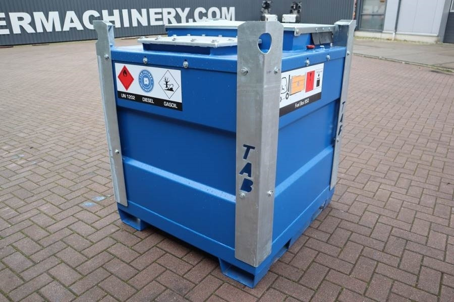 TAB 950 Compact New IBC-950 Compact fuel box for f - Tanque de almacenamiento: foto 2 TAB 950 Compact New IBC-950 Compact fuel box for f - Tanque de almacenamiento: foto 2