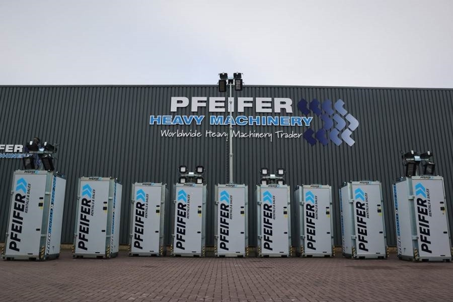 Trime X-BOX M 4x320W Valid inspection, *Guarantee! Max B - Torre de iluminación: foto 1 Trime X-BOX M 4x320W Valid inspection, *Guarantee! Max B - Torre de iluminación: foto 1