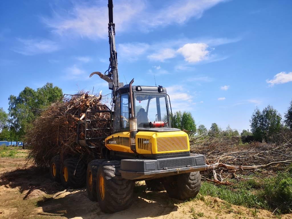 Ponsse Wisent 8W - Autocargador: foto 3 Ponsse Wisent 8W - Autocargador: foto 3
