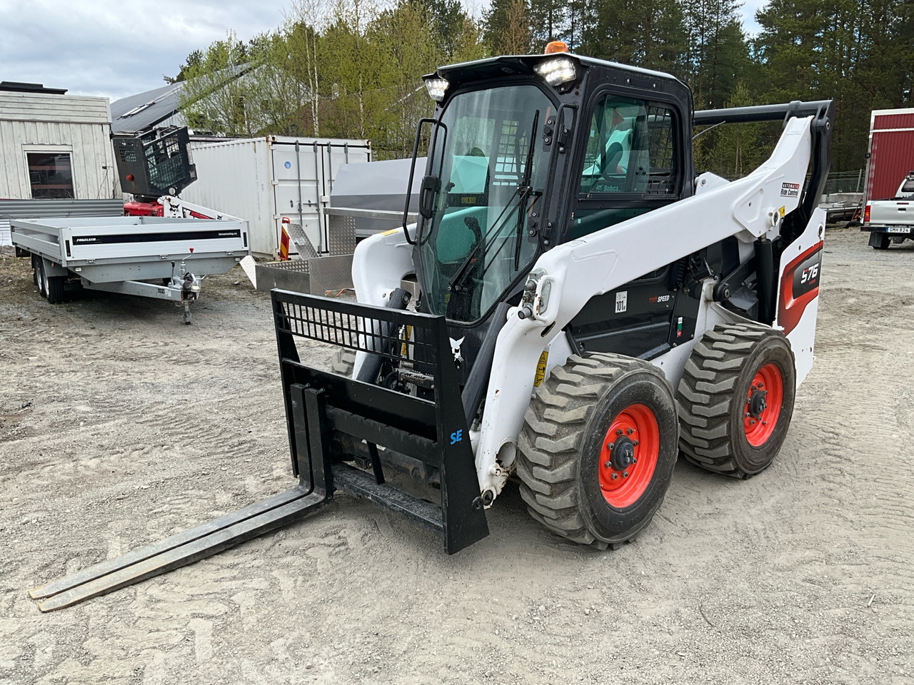 Bobcat S76 - Cargadora de ruedas: foto 1 Bobcat S76 - Cargadora de ruedas: foto 1