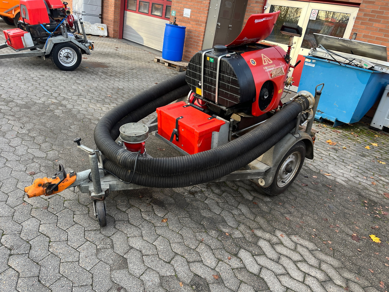 Godiva - Equipo de construcción: foto 1 Godiva - Equipo de construcción: foto 1