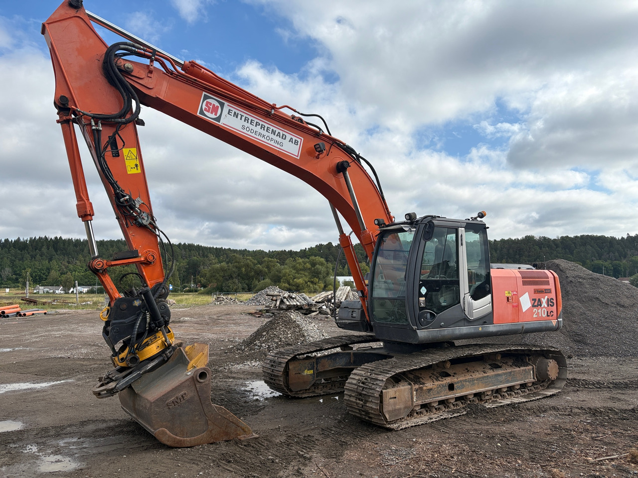 Hitachi ZX210LC-3 - Excavadora: foto 1 Hitachi ZX210LC-3 - Excavadora: foto 1