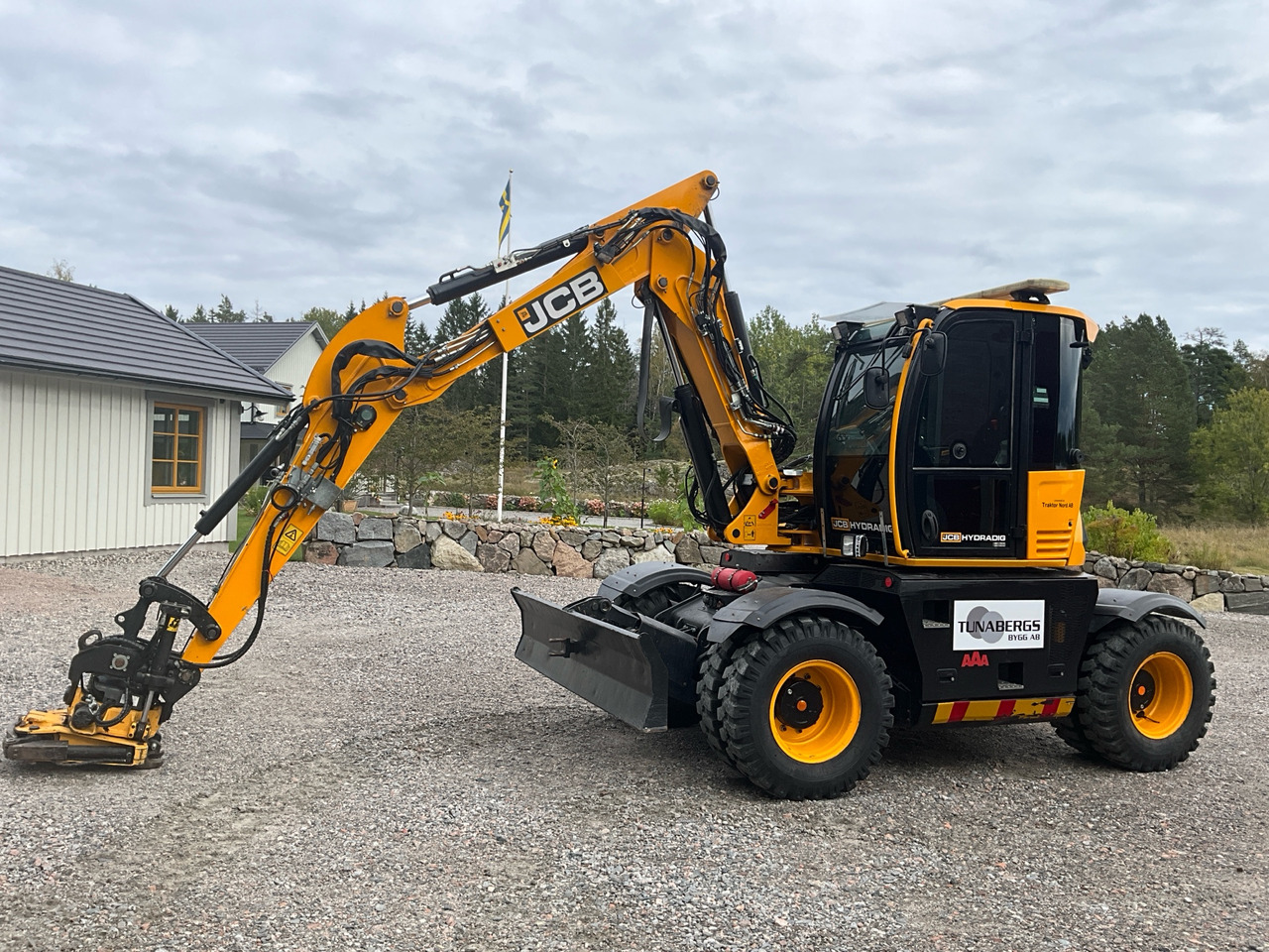 JCB Hydradig 110WT 4F - Excavadora: foto 1 JCB Hydradig 110WT 4F - Excavadora: foto 1