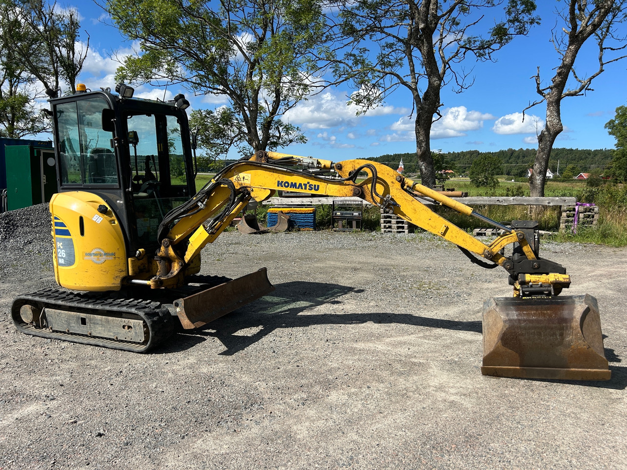 Komatsu PC26MR-3 - Excavadora: foto 1 Komatsu PC26MR-3 - Excavadora: foto 1