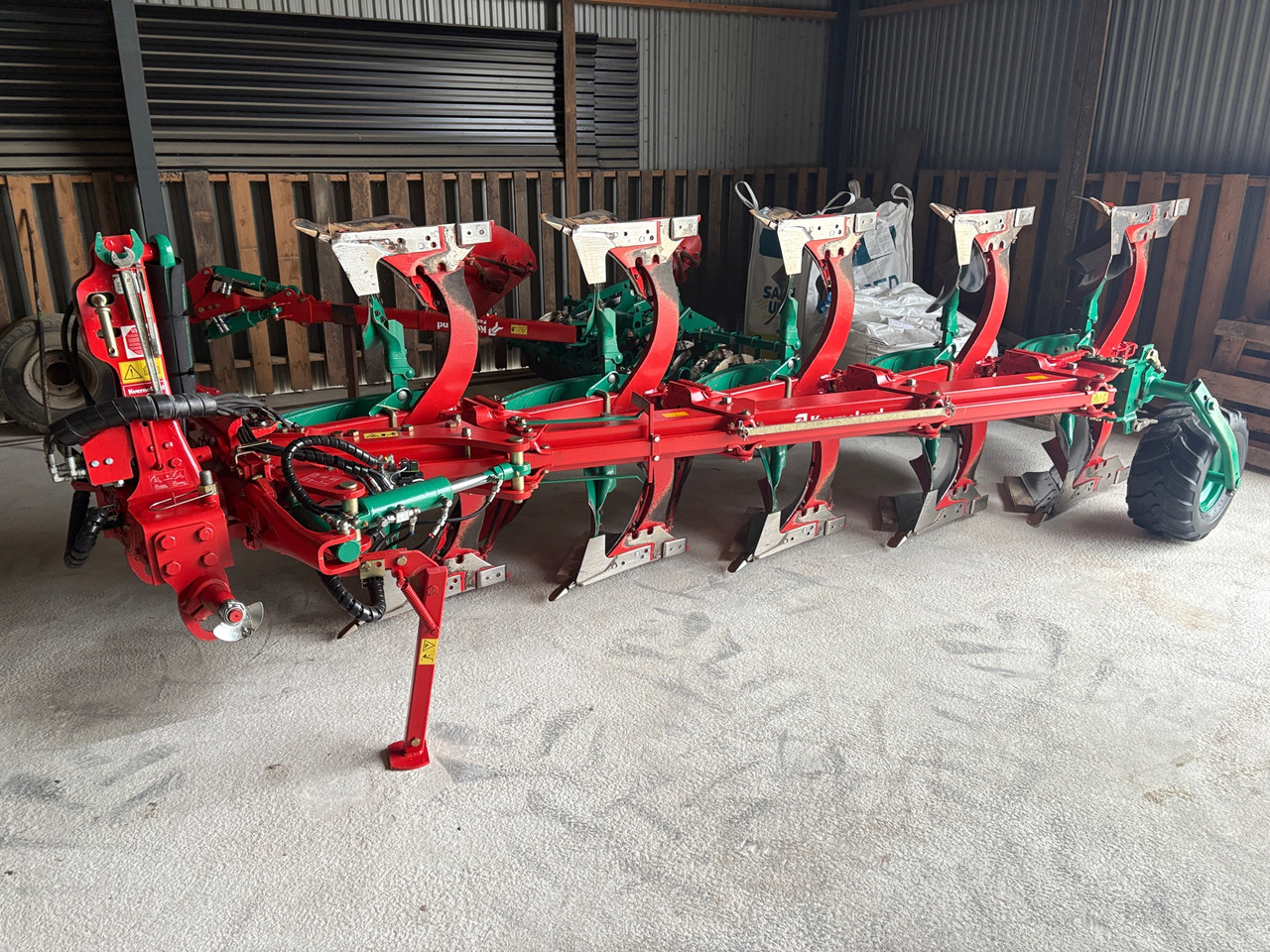 Kverneland ES KKES-85-200 - Arado: foto 1 Kverneland ES KKES-85-200 - Arado: foto 1