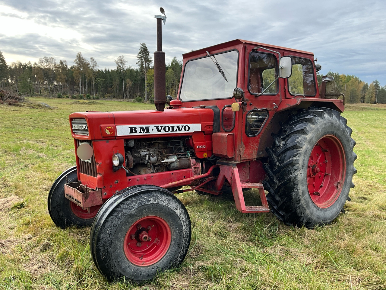 Volvo BM 800 - Tractor: foto 1 Volvo BM 800 - Tractor: foto 1