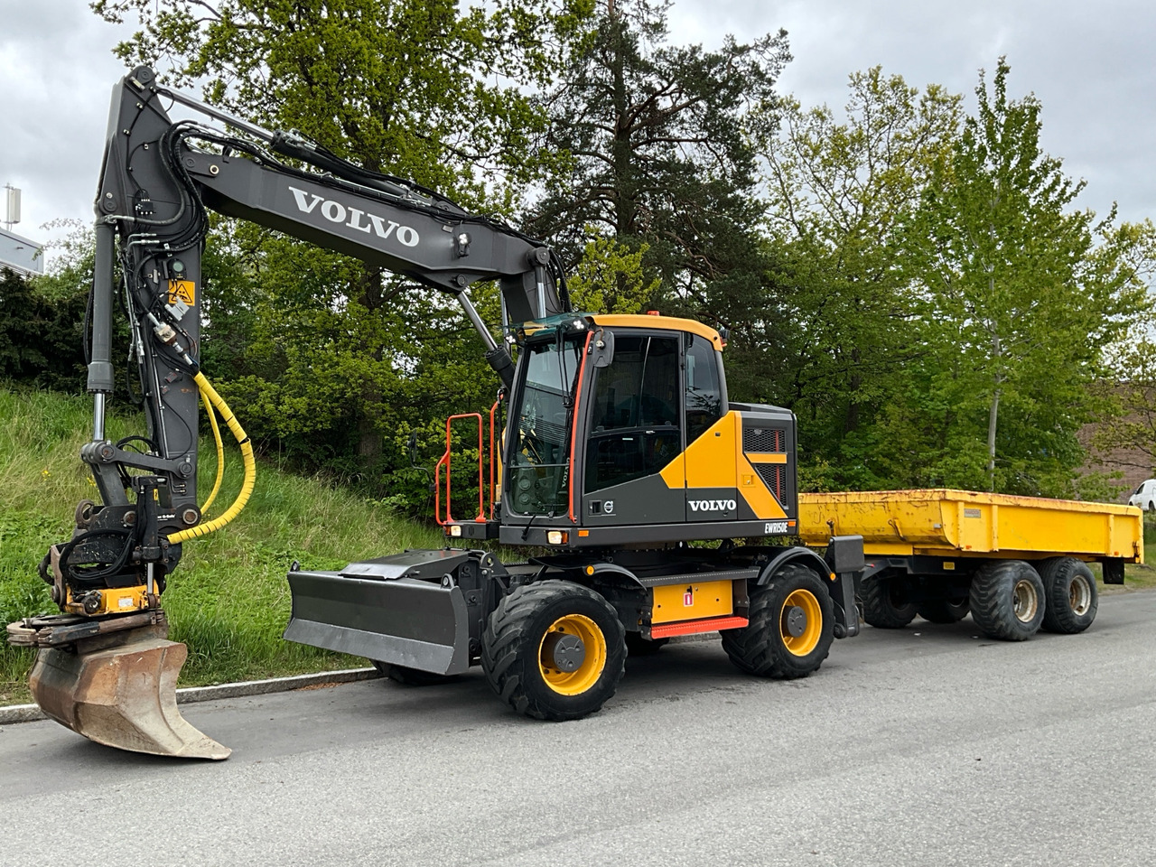 Volvo EWR150E - Excavadora: foto 1 Volvo EWR150E - Excavadora: foto 1